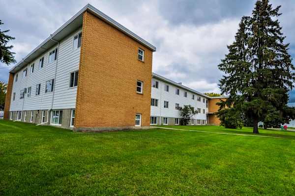 Twinpine property
